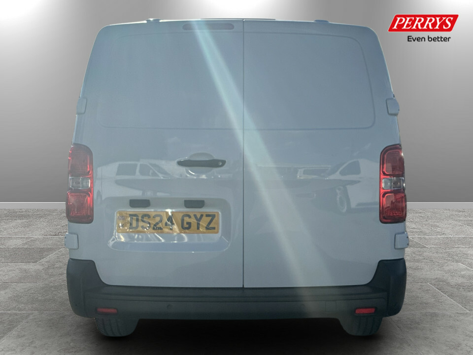 Vauxhall Vivaro 2.0 Turbo D 145 Prime H1 Van White #6