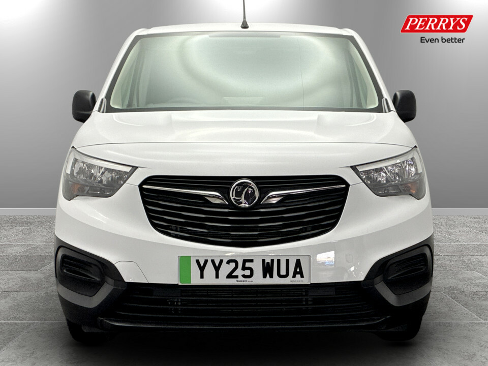 Vauxhall Combo-e Life 2300 100Kw Prime 50Kwh H1 Van White #2