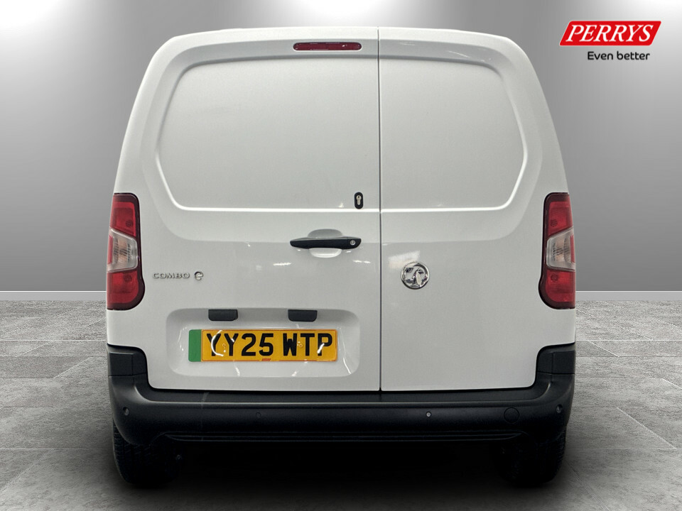 Vauxhall Combo-e Life 2300 100Kw Prime 50Kwh H1 Van White #6