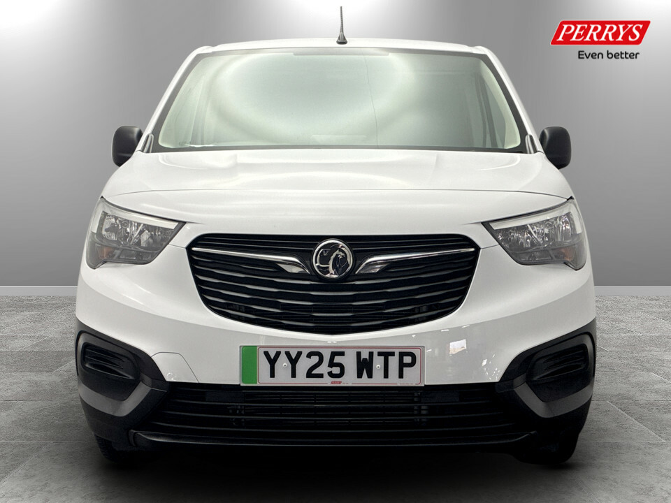 Vauxhall Combo-e Life 2300 100Kw Prime 50Kwh H1 Van White #2