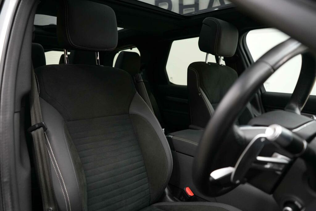 Land Rover Discovery 3.0 D300 R-dynamic Hse  #14