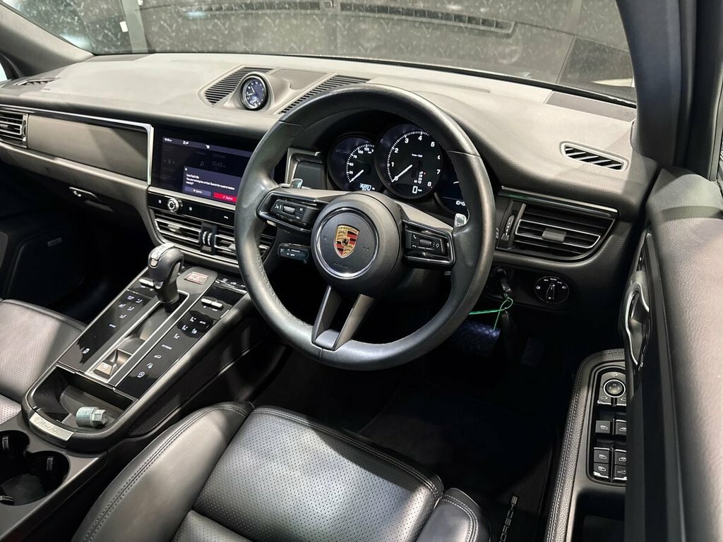 Porsche Macan Suv Grey #2