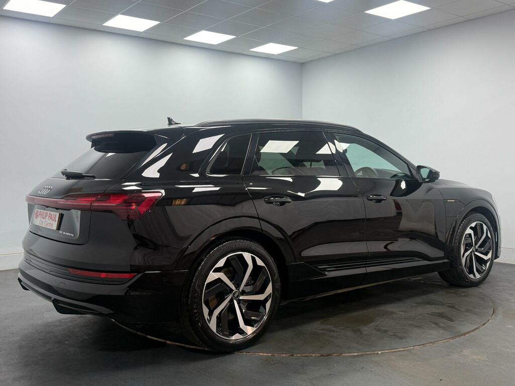 Audi E-tron 300Kw 55 Quattro 95Kwh Black Edition Black #5