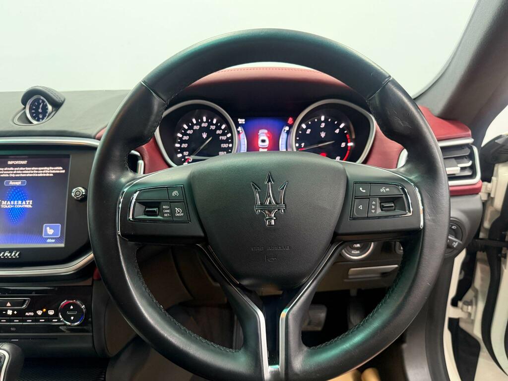 Maserati Ghibli V6d 4dr Auto White #6