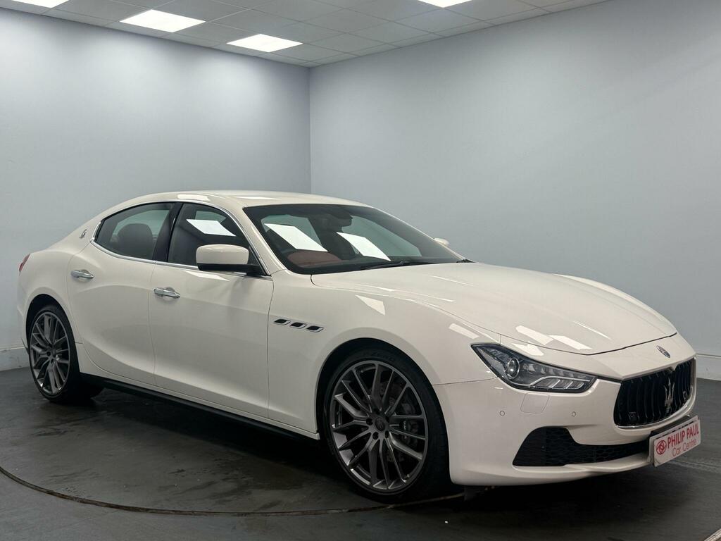 Maserati Ghibli V6d 4dr Auto White