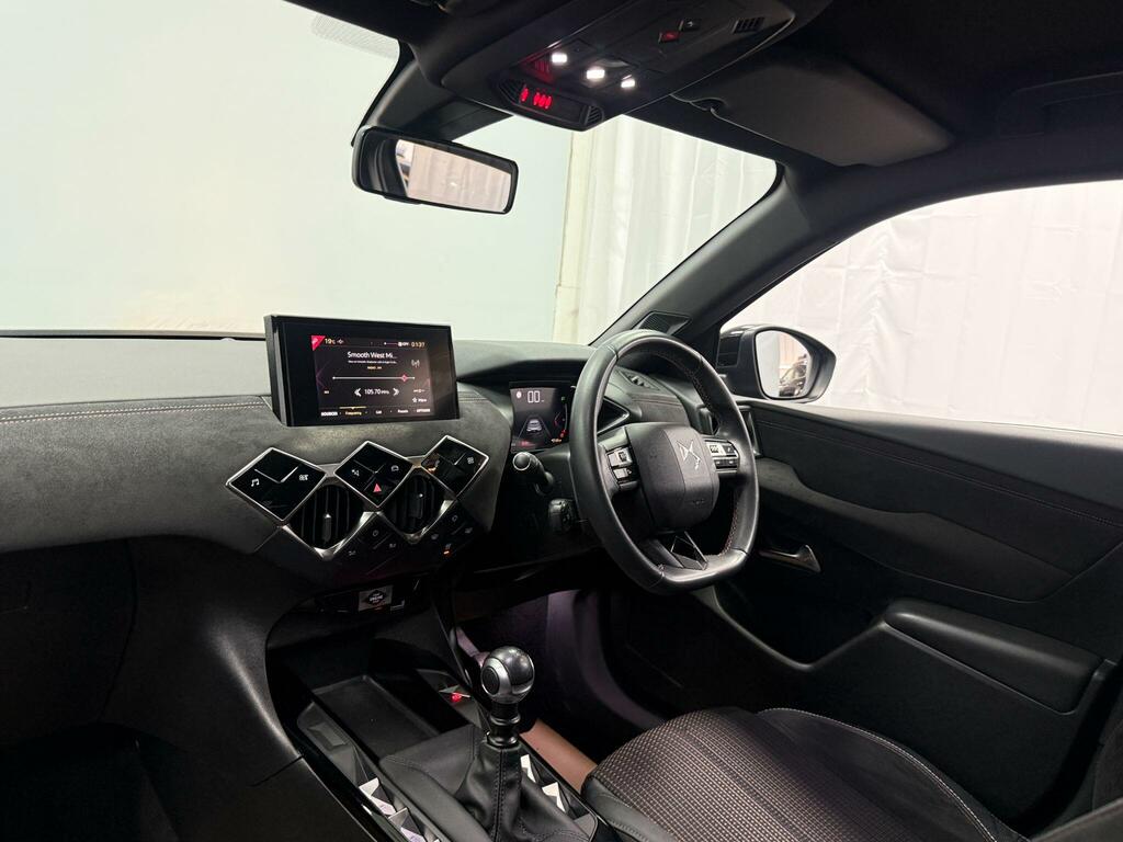DS DS 3 100Kw E-tense Performance Line 50Kwh White #24