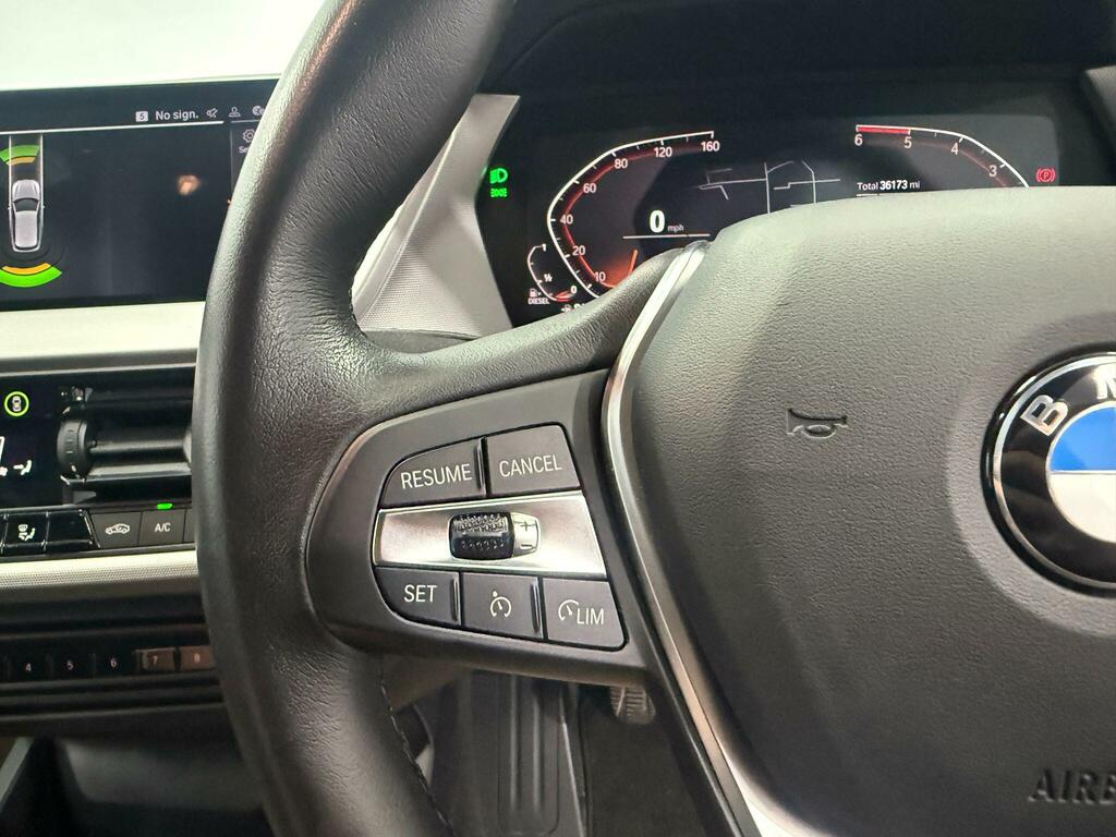 BMW 1 Series 116D Se Live Cockpit Professional Black #6