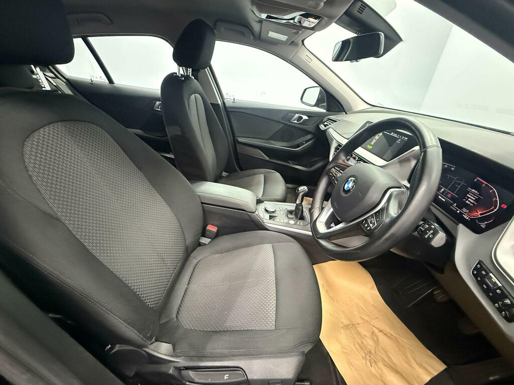 BMW 1 Series 116D Se Live Cockpit Professional Black #2