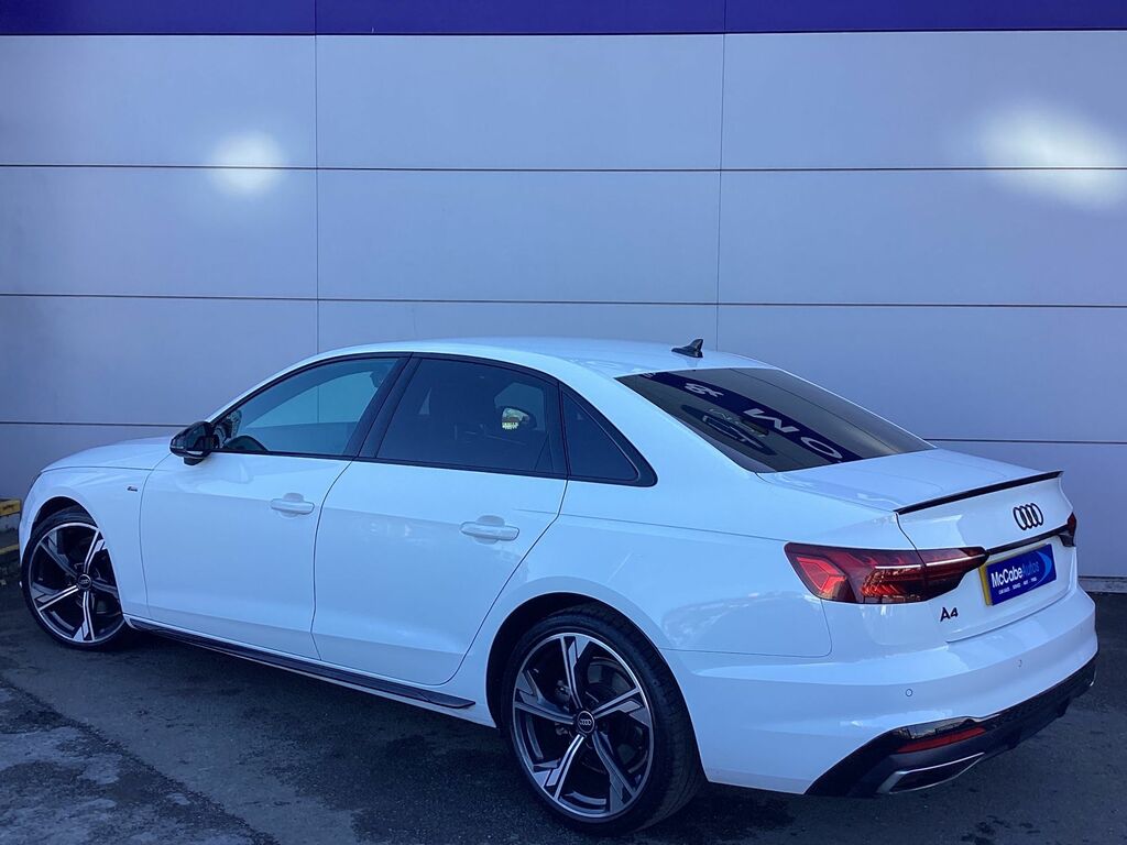 Audi A4 2.0 Tfsi 35 Black Edition Saloon S Tron Black #4