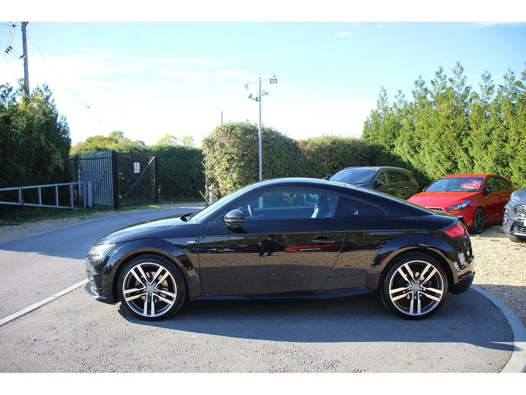 Audi TT Tt S Line Tdi Ultra Black #4