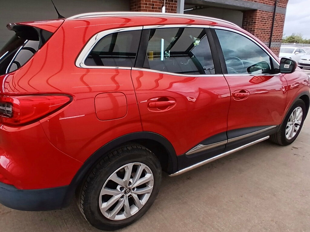 Renault Kadjar 1.5 Dci Dynamique Nav Suv Euro 6 Red #3
