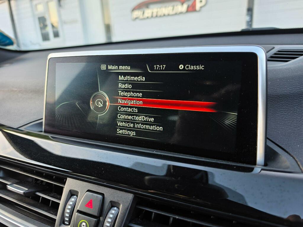 BMW X1 Sdrive18d Sport Grey #32