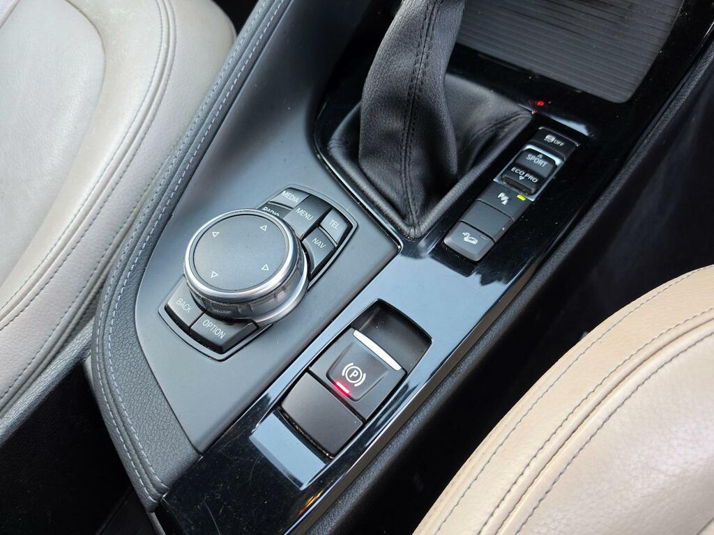 BMW X1 Sdrive18d Sport Grey #27