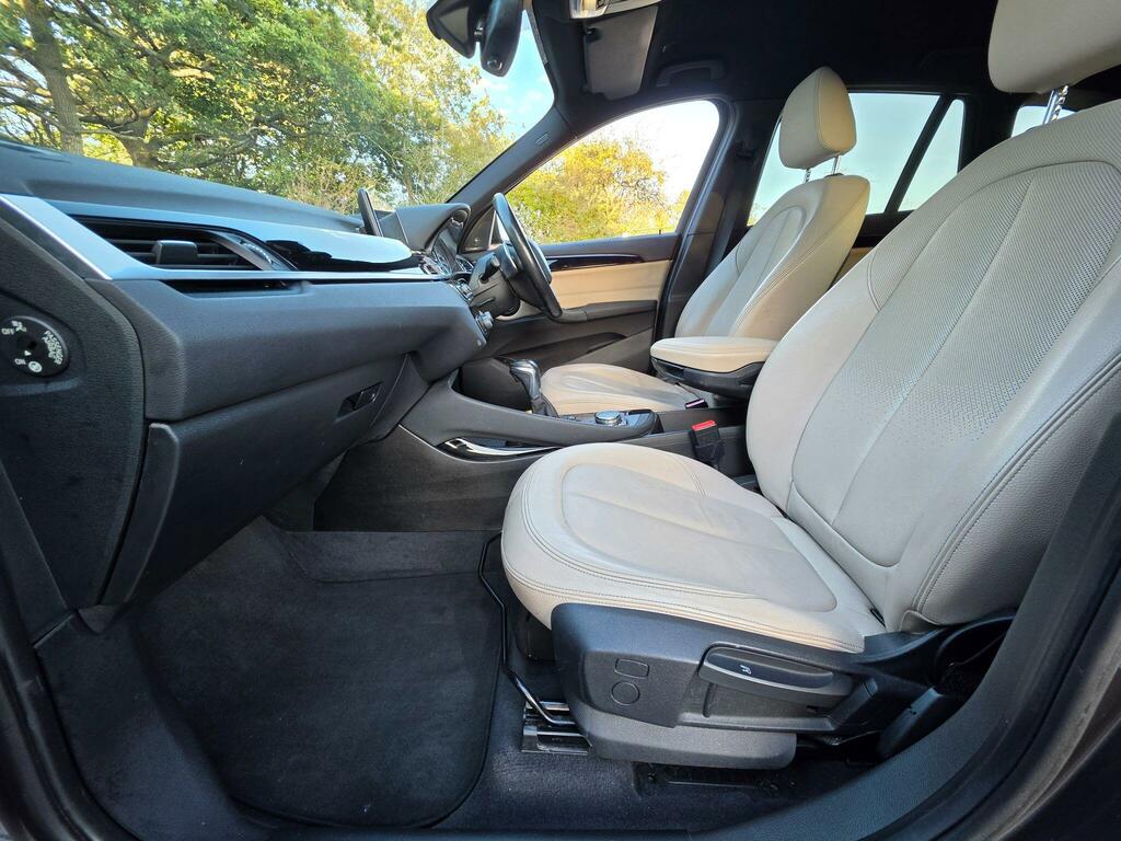 BMW X1 Sdrive18d Sport Grey #52