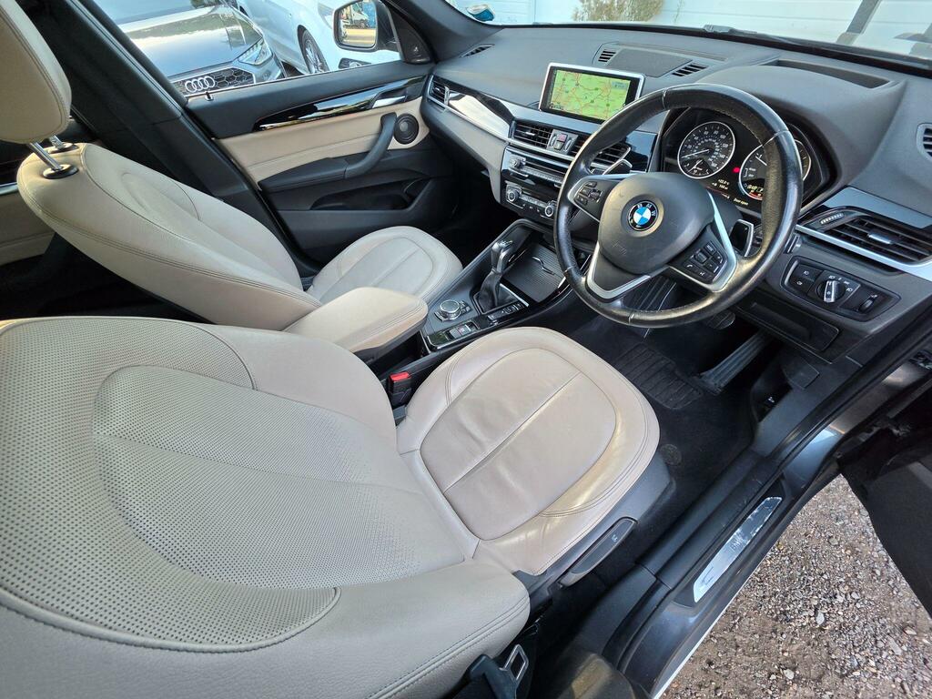 BMW X1 Sdrive18d Sport Grey #24