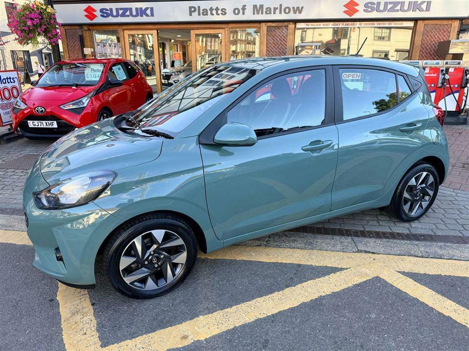 Hyundai I10 Advance Automatic Green #3