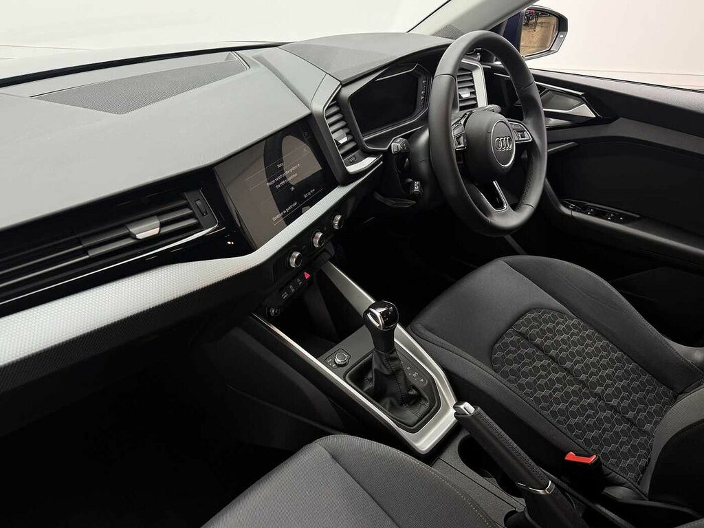 Audi A1 Sport 30 Tfsi 110 Ps 6-Speed - 2022 Blue #2