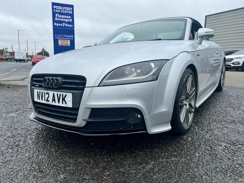 Audi TT 2L Black Edition Silver #4