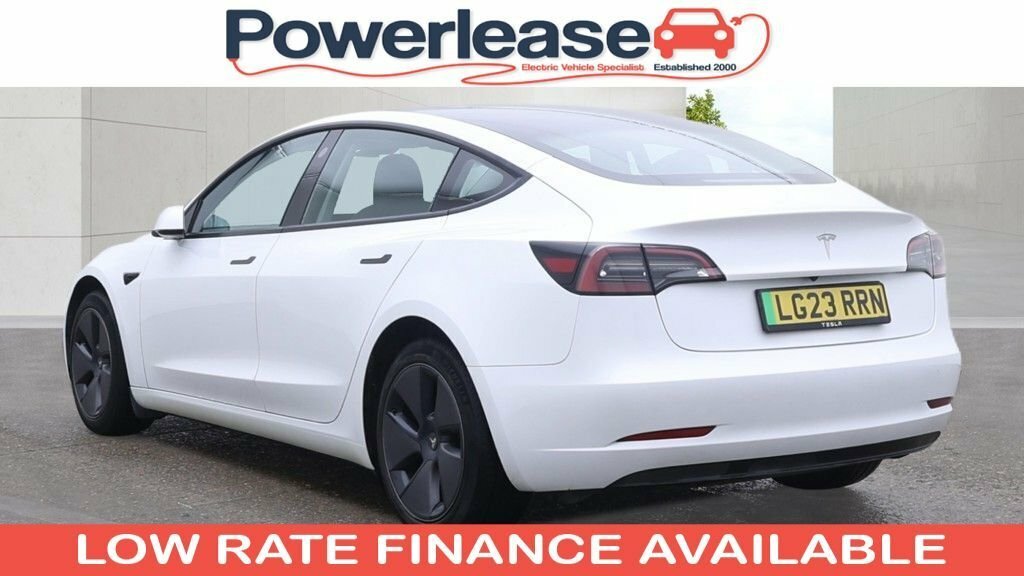 Tesla Model 3 Saloon White