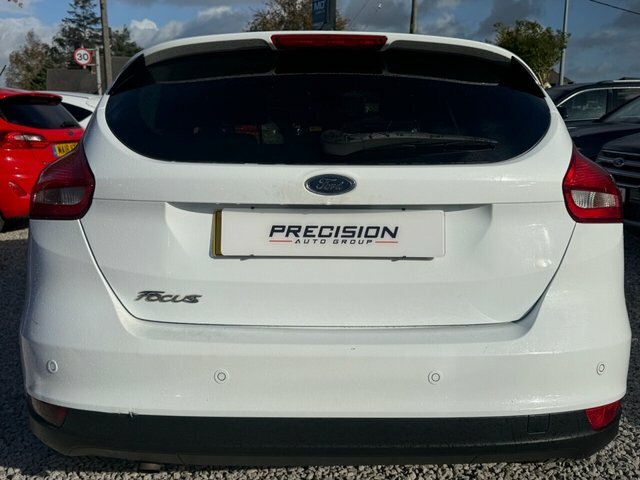 Ford Focus Tdci Zetec Edition Hatchback White #6