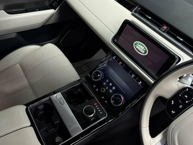 Land Rover Range Rover Velar 3.0 D300 R-dynamic Hse Black #17