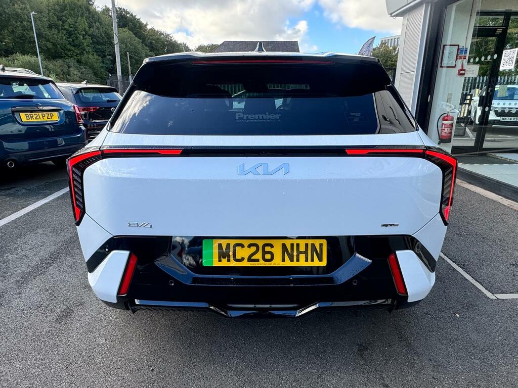 Kia EV4 81.4 Kwh Gt-line White #5