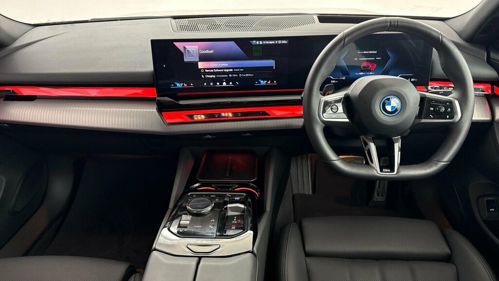 BMW i5 I5 Edrive40 M Sport Pro Saloon Red #4