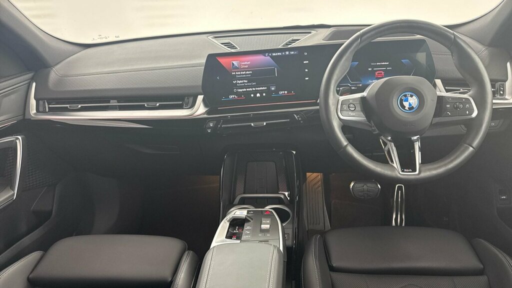 BMW iX2 Ix2 Edrive20 M Sport Red #4