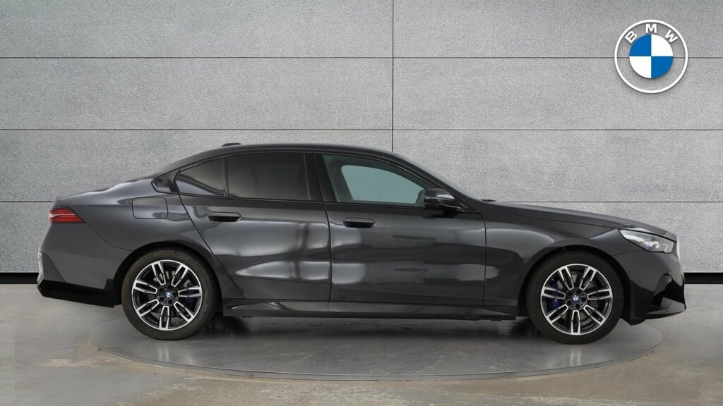 BMW 5 Series 520I M Sport Saloon Grey #3