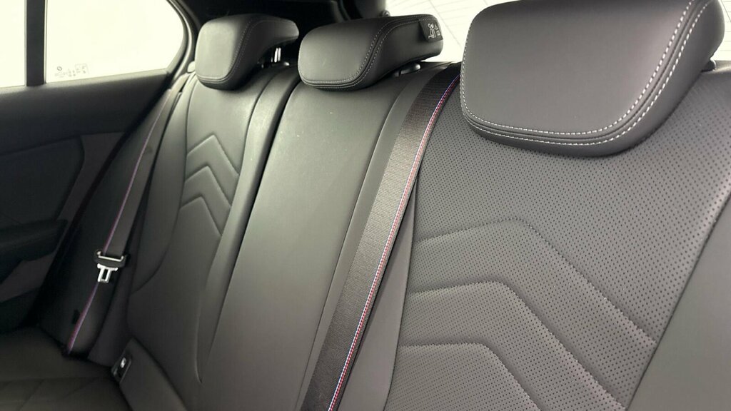 BMW 1 Series 120 M Sport Step 2026  #12