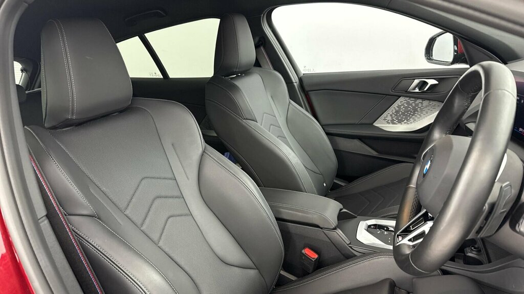 BMW 1 Series 120 M Sport Step 2026  #11