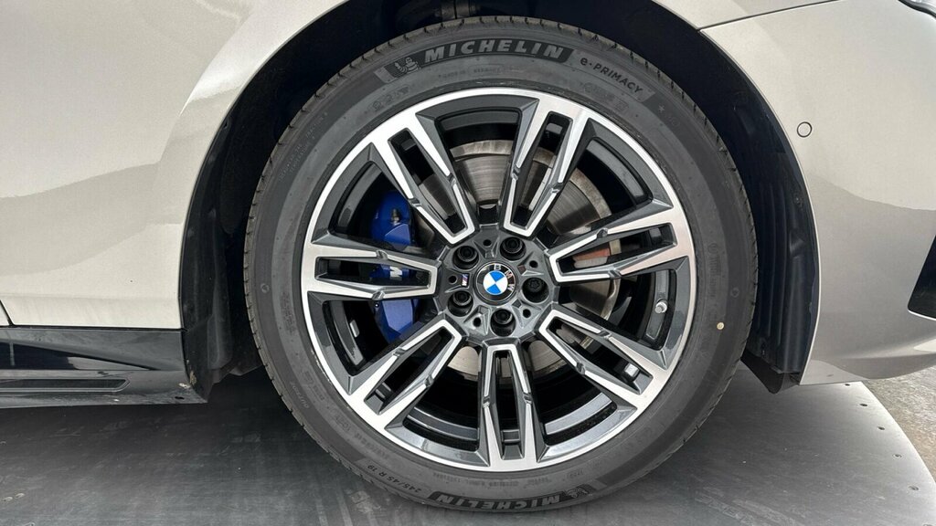 BMW 5 Series Shuttle Life Swb 150 Ps 2.0 Tdi 8Sp Grey #14