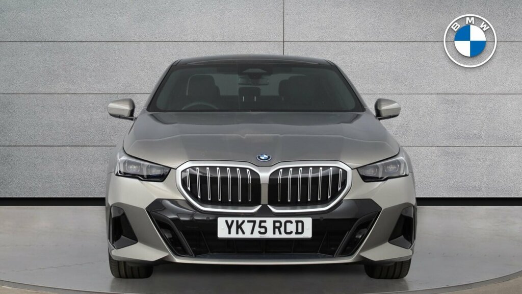 BMW 5 Series Shuttle Life Swb 150 Ps 2.0 Tdi 8Sp Grey #16