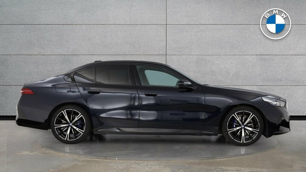BMW 5 Series 520I M Sport Saloon Black #3