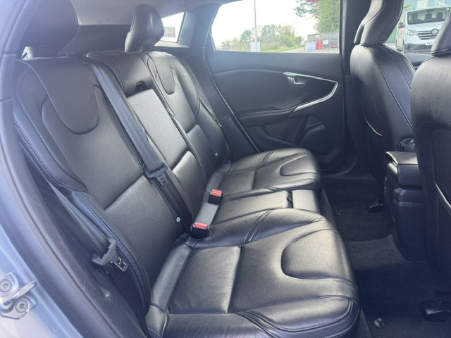 Volvo V40 2.0Td D2 Inscription #3