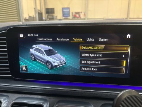 Mercedes-Benz GLE Class Amg Line Silver #33