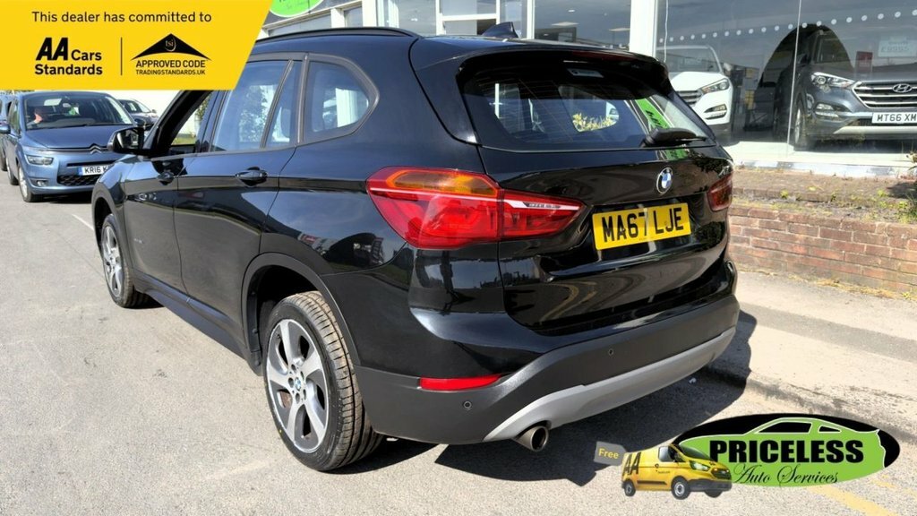 BMW X1 2L Se Black #5
