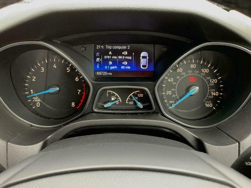 Ford Focus 1.6 Zetec Powershift Euro White #38