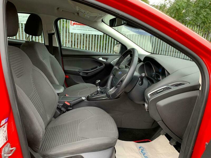 Ford Focus 1.6 Zetec Powershift Euro White #44