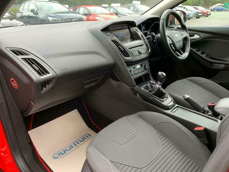 Ford Focus 1.6 Zetec Powershift Euro White #51
