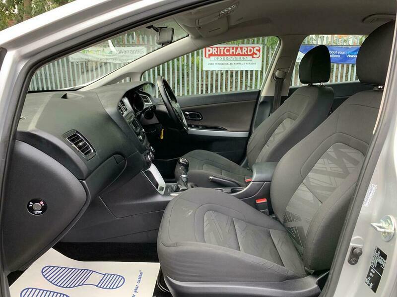 Kia Ceed Hatchback 1.6 Gdi Ecodynamics 3 Euro 5 Ss White #21