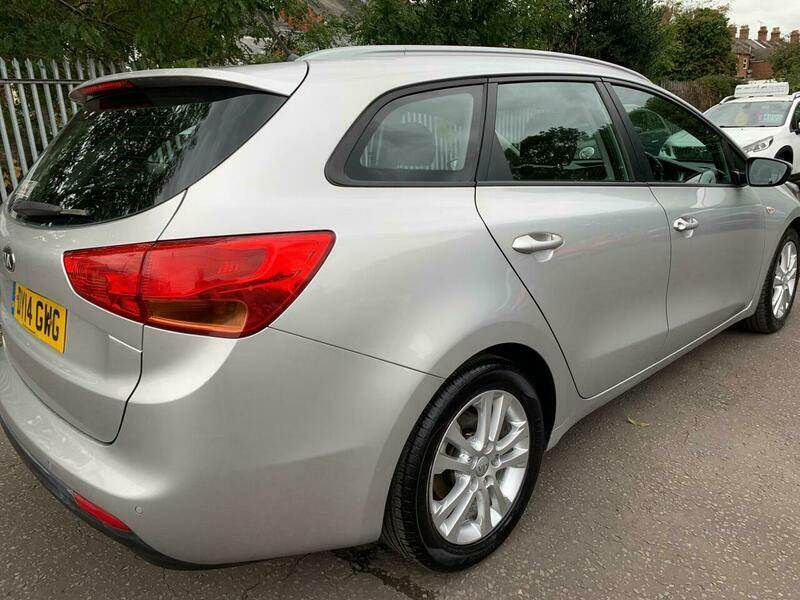 Kia Ceed Hatchback 1.6 Gdi Ecodynamics 3 Euro 5 Ss White #29