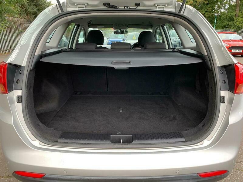 Kia Ceed Hatchback 1.6 Gdi Ecodynamics 3 Euro 5 Ss White #15