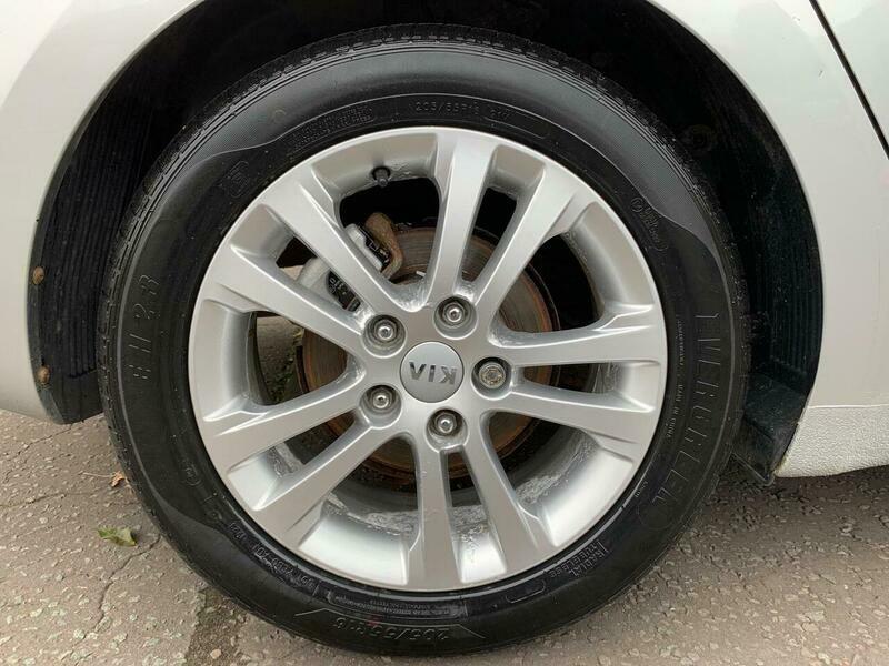 Kia Ceed Hatchback 1.6 Gdi Ecodynamics 3 Euro 5 Ss White #19