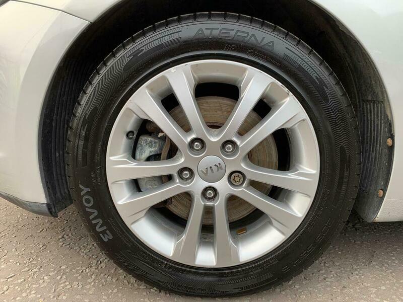 Kia Ceed Hatchback 1.6 Gdi Ecodynamics 3 Euro 5 Ss White #17