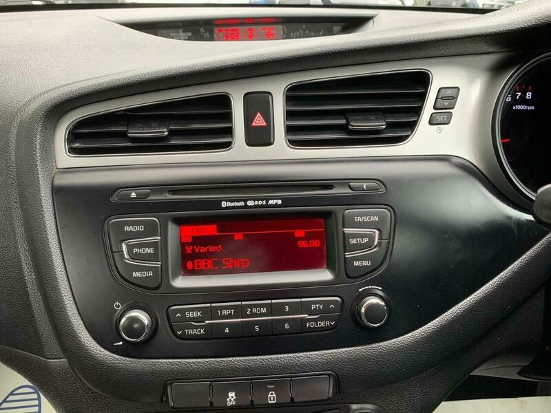 Kia Ceed Hatchback 1.6 Gdi Ecodynamics 3 Euro 5 Ss White #42