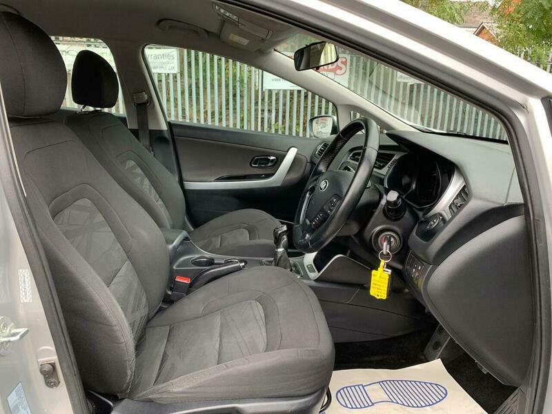 Kia Ceed Hatchback 1.6 Gdi Ecodynamics 3 Euro 5 Ss White #38