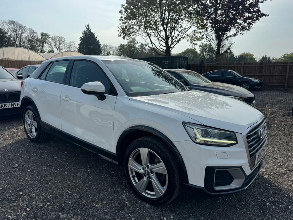 Audi Q2 Sport White #2