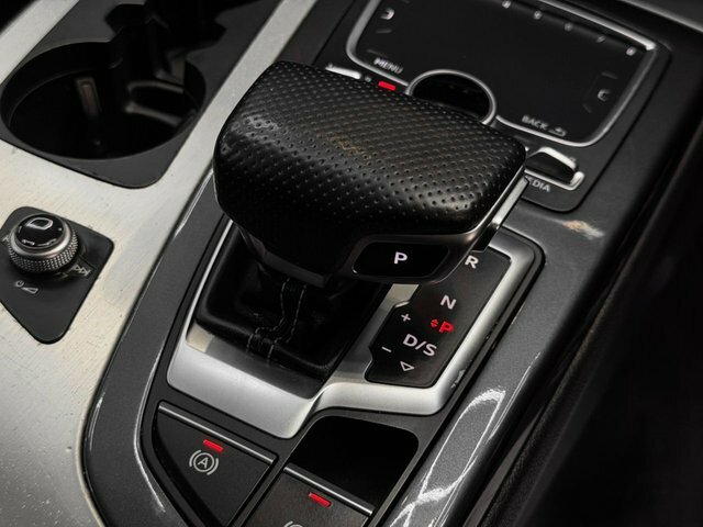 Audi Q7 3L S Line Blue #34