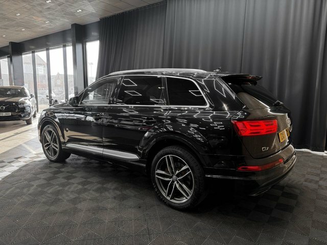 Audi Q7 3L S Line Blue #45